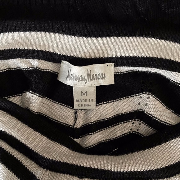 Neiman Marcus Sweater ZigZag Dolman Mint Cond. - Picture 5 of 6